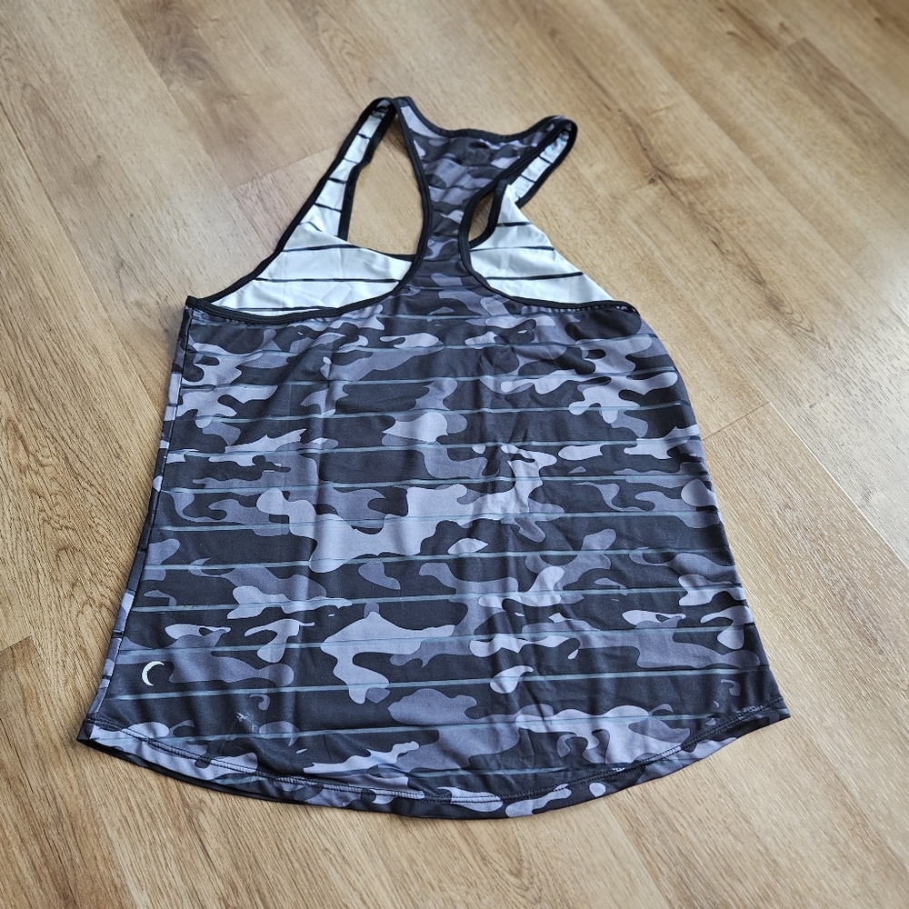 Zyia Black Camo Havana Tank (EUC) Size Medium - Picture 3 of 5